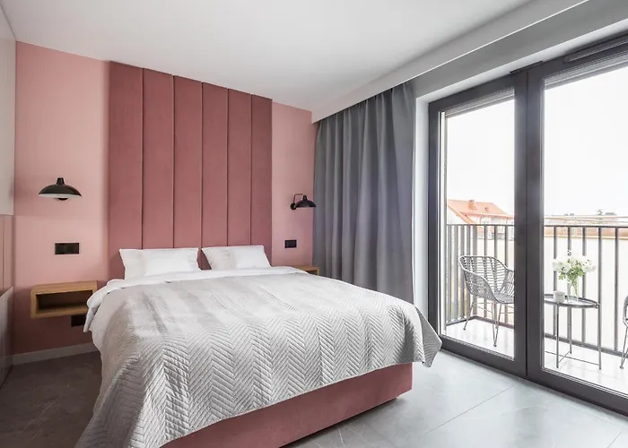 Avaparts Rose Apartamento *